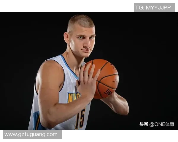 约基奇成NBA历史首位连续四季25三双的代言人引发热议